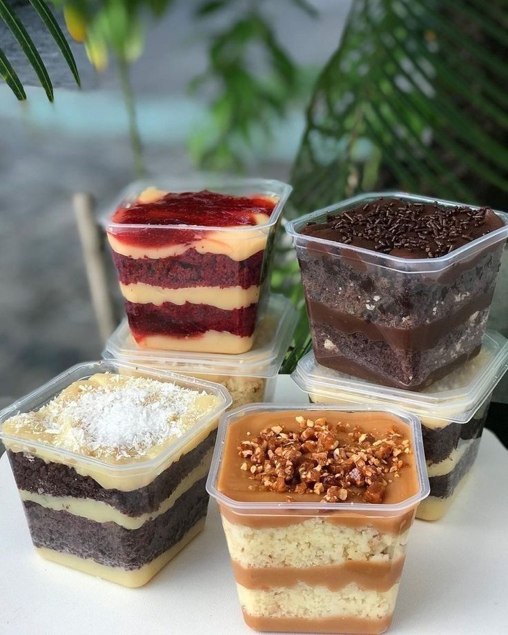 Kue dalam kotak
